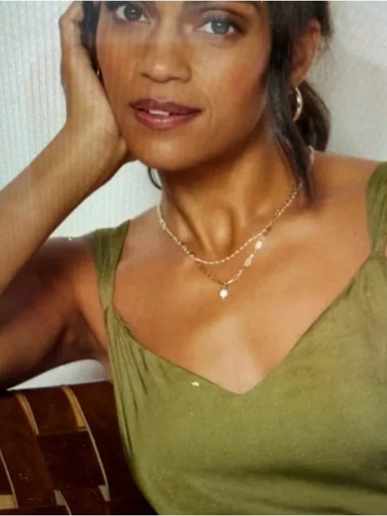 Evereve Tops - Evereve Kyle V-Neck Cami Olivecapers NWT - XS